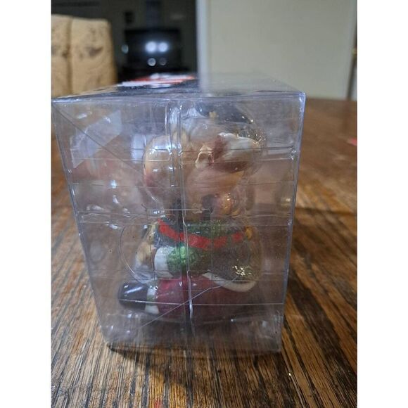 Holiday Time Moose Christmas Holiday Salt and Pepper Shakers  Ceramic - Picture 6 of 7